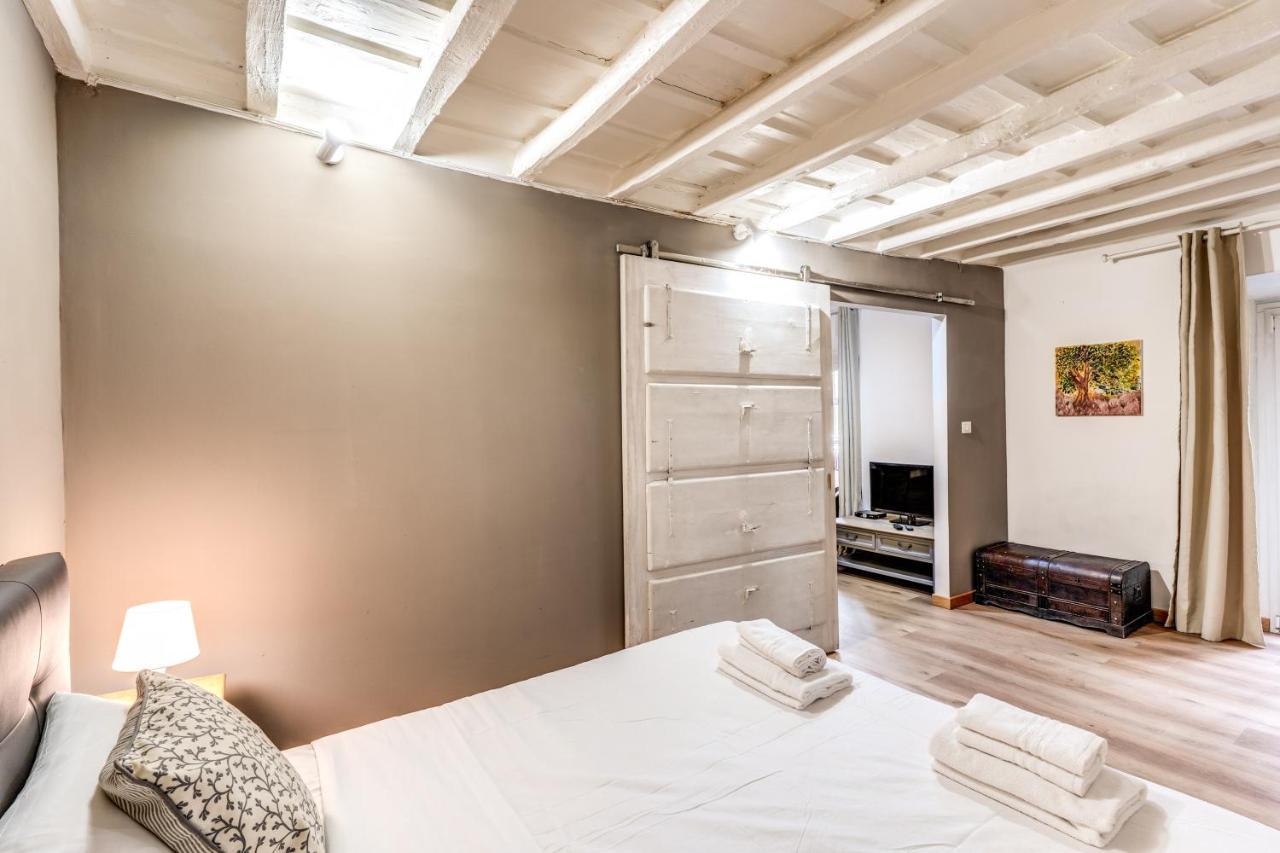 Lovely Spacious Apartment Near The Colosseum Rome Extérieur photo
