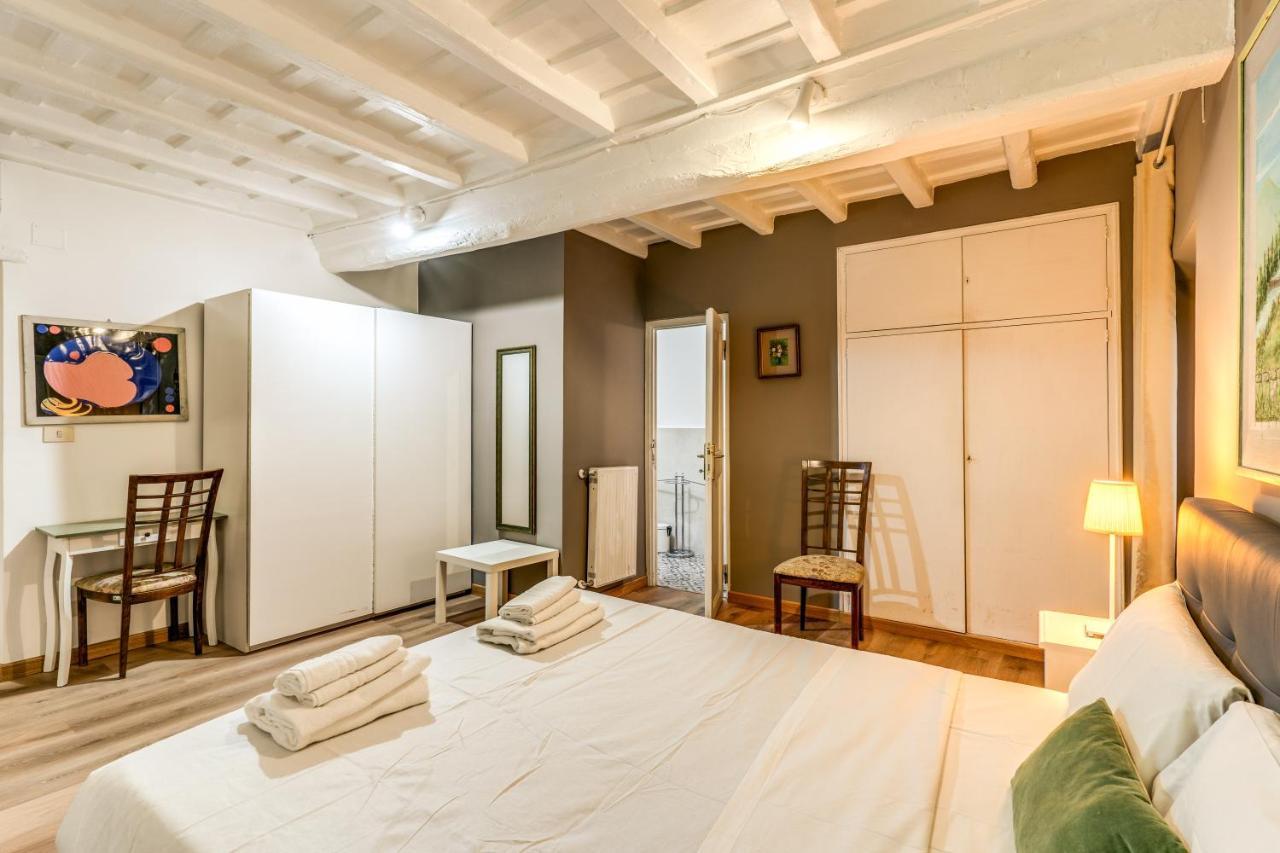 Lovely Spacious Apartment Near The Colosseum Rome Extérieur photo