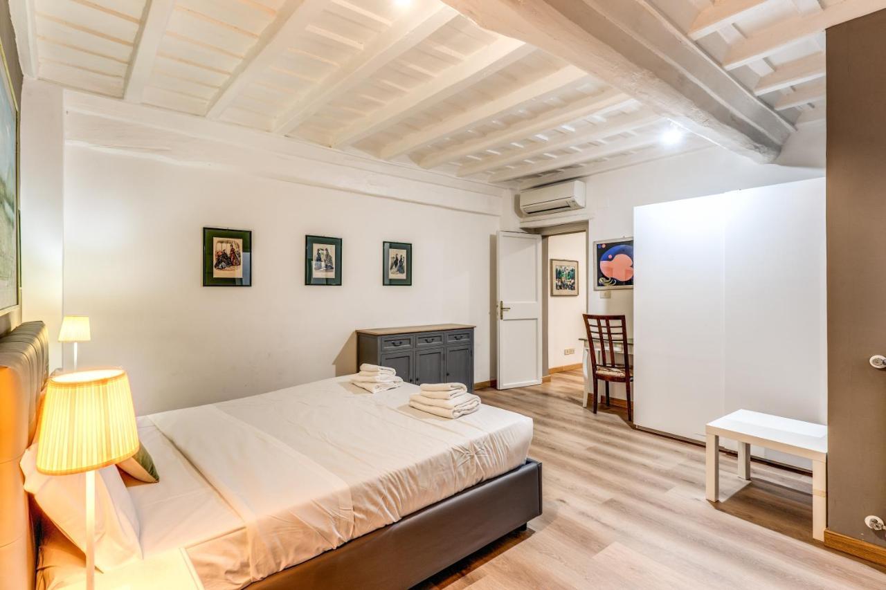 Lovely Spacious Apartment Near The Colosseum Rome Extérieur photo